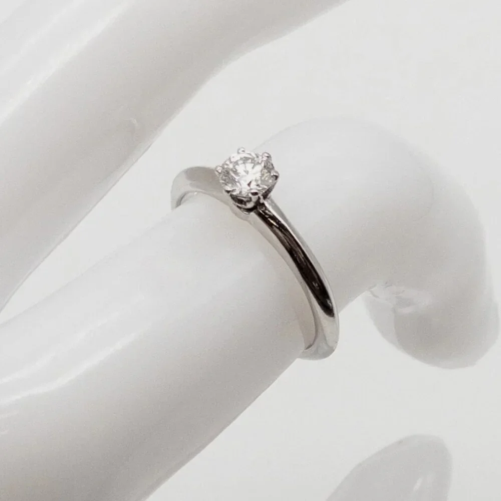 Tiffany & Co .32ct FLAWLESS Round Diamond Platinum Wedding Ring